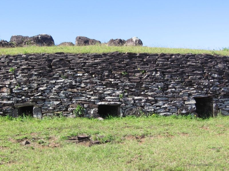 Orongo village doorway rock rocks Rano Kau